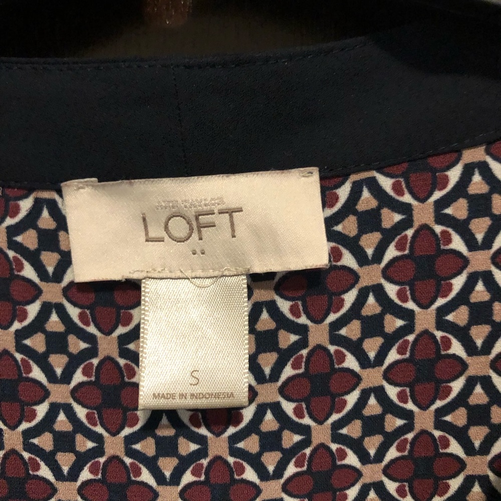 LOFT Tank Top - Picture 3 of 3